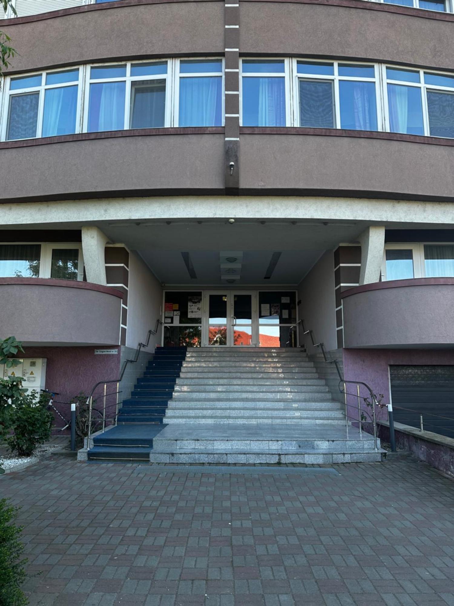 Plaza Apartament Oradea Eksteriør billede