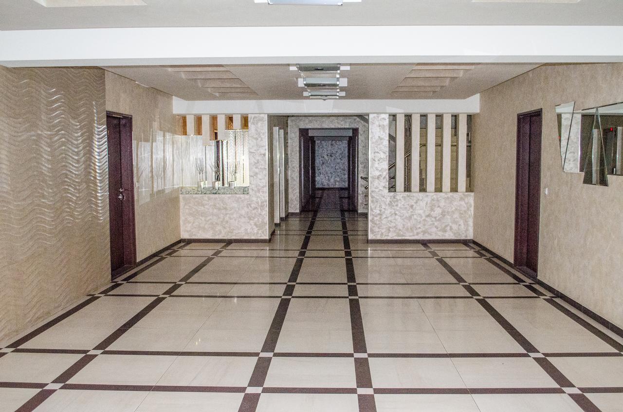 Plaza Apartament Oradea Eksteriør billede